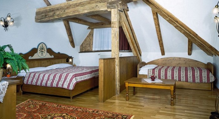 Dolomiti Hotel (Canazei), Val di Fassa ski chalet, image 2