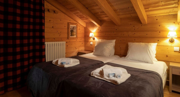 Chalet Premier de Cordee, Courchevel 1650 ski chalet, image 5