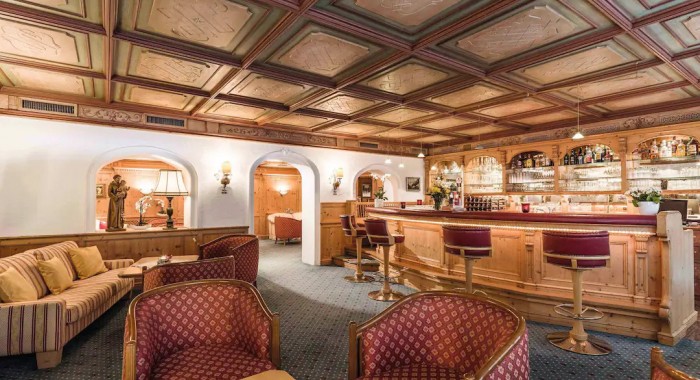Hotel Garni Antonius, Lech ski chalet, image 4
