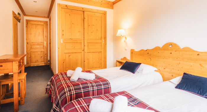 Chalet Azalee, Meribel ski chalet, image 5