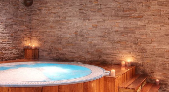 Apartments des Balcons (Belle Plagne), La Plagne: Belle Plagne ski chalet, image 6