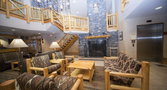 Brewster's Mountain Lodge, Banff ski chalet, image 2