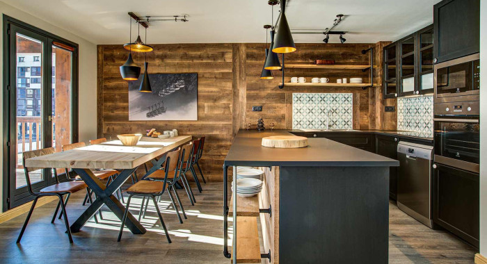 Chalet Phoebe, Tignes ski chalet, image 2