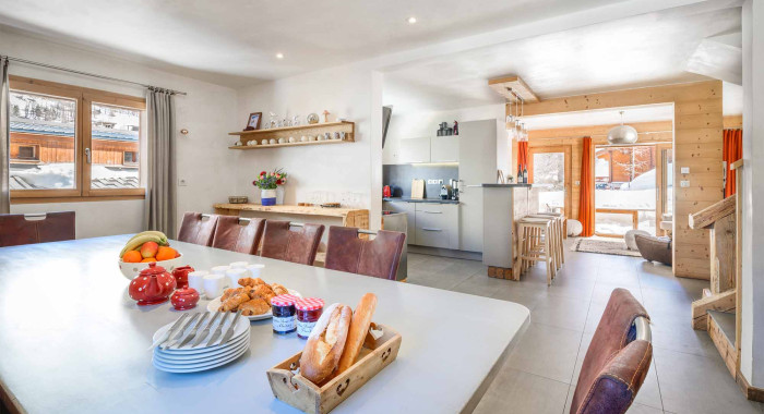 Chalet Acajuma, Val D'Isere ski chalet, image 5