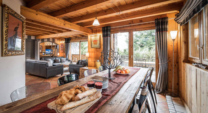 Chalet Etienne, Meribel ski chalet, image 3