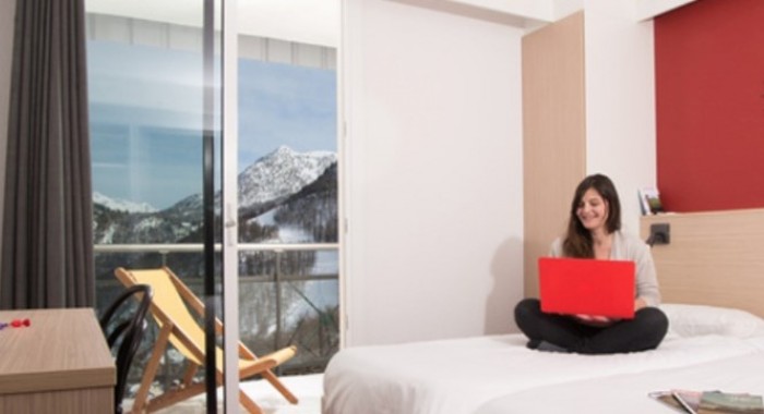Village Club du Soleil, Montgenevre ski chalet, image 2