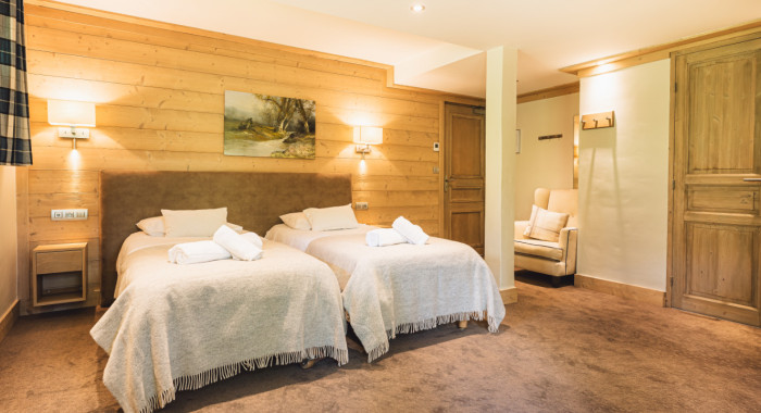 Chalet Eleanor, Meribel ski chalet, image 4