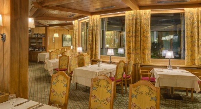 Hotel Antares, Selva & S.Cristina ski chalet, image 5