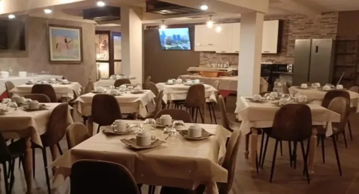 Hotel Genevris Cinq