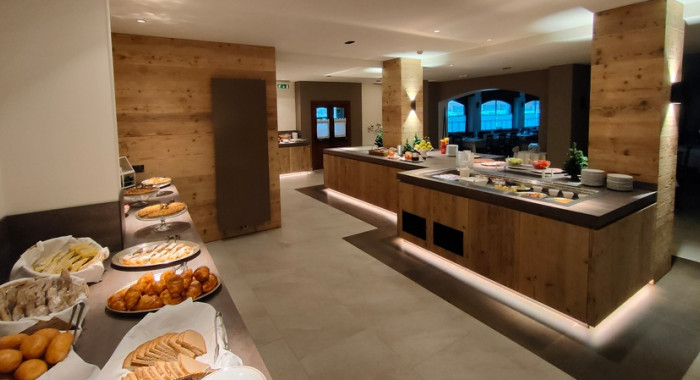 Hotel Ideal, Madonna Di Campiglio ski chalet, image 7