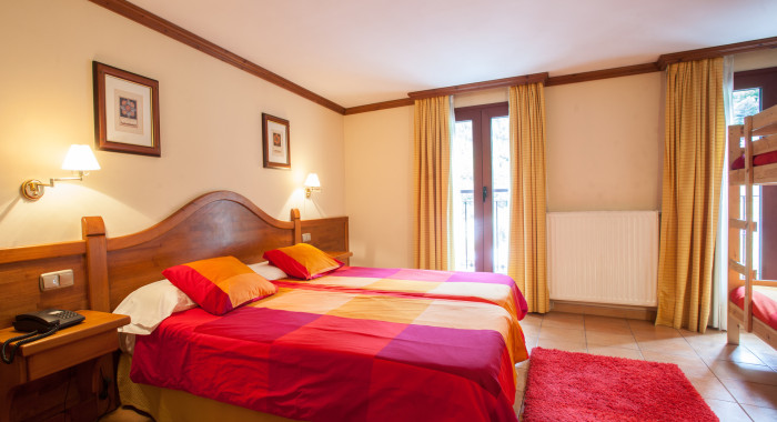 Hotel Montane, Arinsal ski chalet, image 5