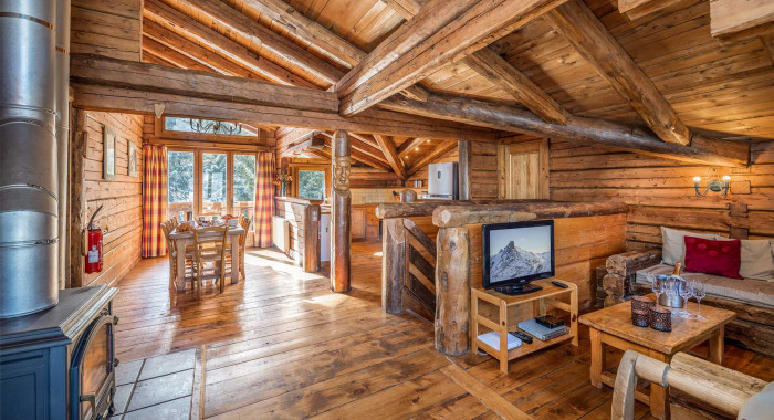 Chalet Elliot West, La Tania ski chalet, image 3