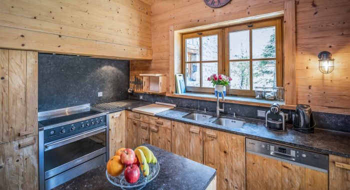 Chalet Davos, Val D'Isere ski chalet, image 4