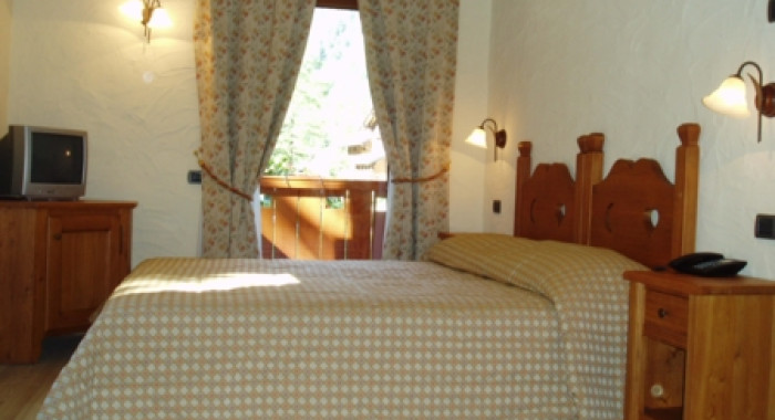 Hotel Le Rocher, Champoluc ski chalet, image 3