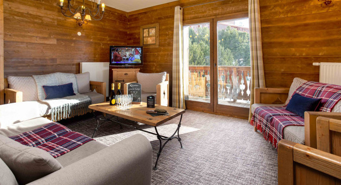 Chalet Nadyia, Les Arcs: 2000 ski chalet, image 2