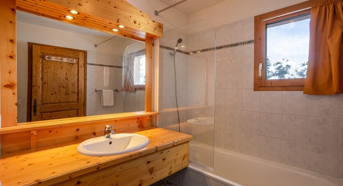 Chalet Natalette II, Meribel Mottaret ski chalet, image 7