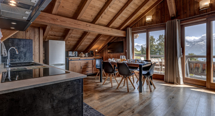 Chalet Nightingale, Alpe d'Huez ski chalet, image 2