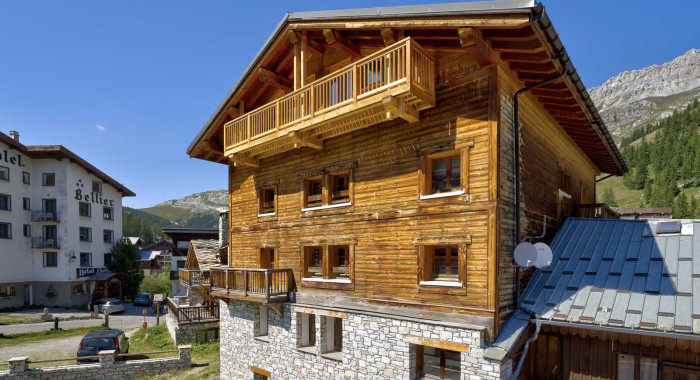Chalet Nirmal