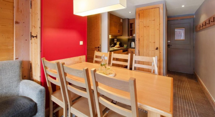 Premium Residence Les Crets, Meribel Mottaret ski chalet, image 7