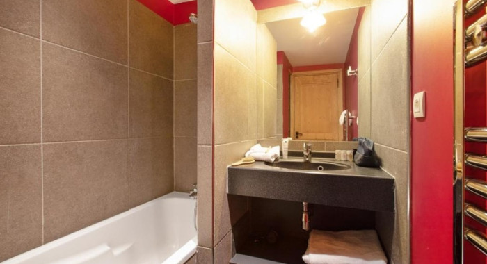 Premium Residence Les Crets, Meribel Mottaret ski chalet, image 5