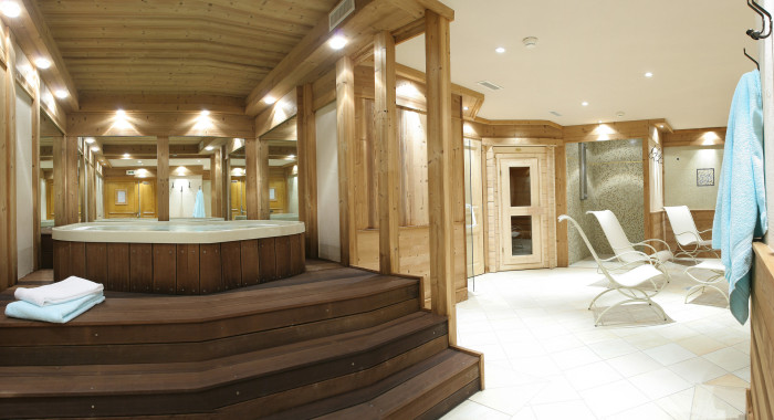 Residence Le Chalet des Cimes (Belle Plagne), La Plagne: Belle Plagne ski chalet, image 3