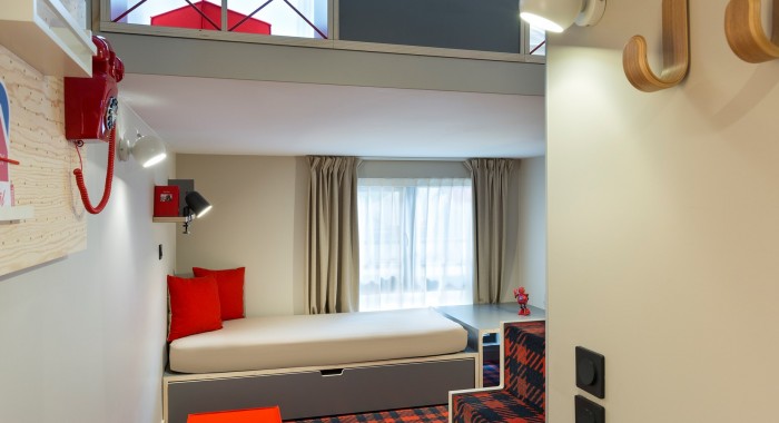Rocky Pop Hotel, Chamonix ski chalet, image 7