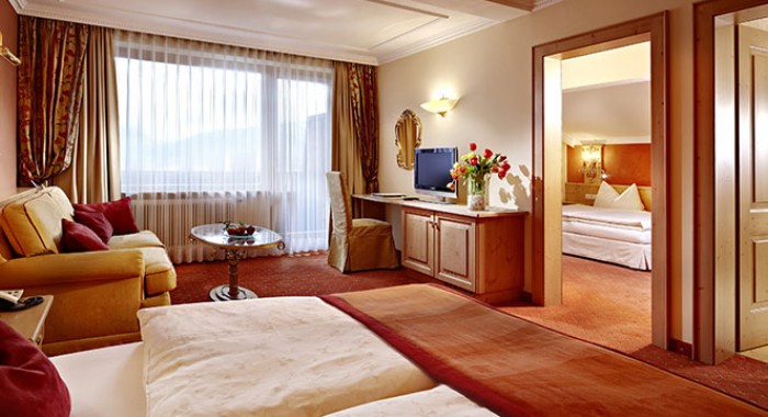 Hotel Salzburgerhof, Zell am See ski chalet, image 2
