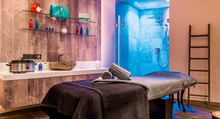Chalet Hotel L'Ecrin, Tignes ski chalet, image 6