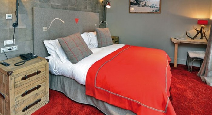 Hotel Les Cinq Freres, Val D'Isere ski chalet, image 5