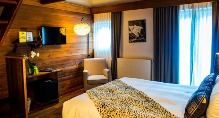 Hotel De Champoluc, Champoluc ski chalet, image 4
