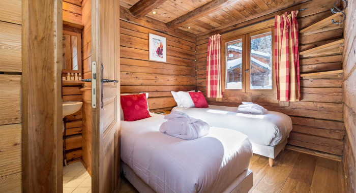 Chalet Elliot West, La Tania ski chalet, image 5