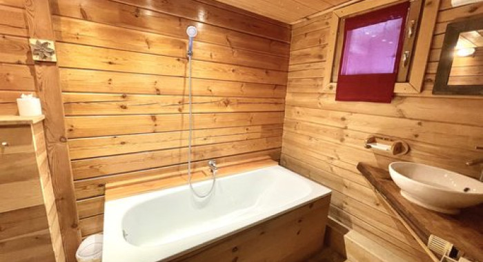 Chalet Cache, La Plagne 1800 ski chalet, image 7