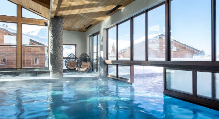Le White Pearl Lodge and Spa, La Plagne Soleil ski chalet, image 6